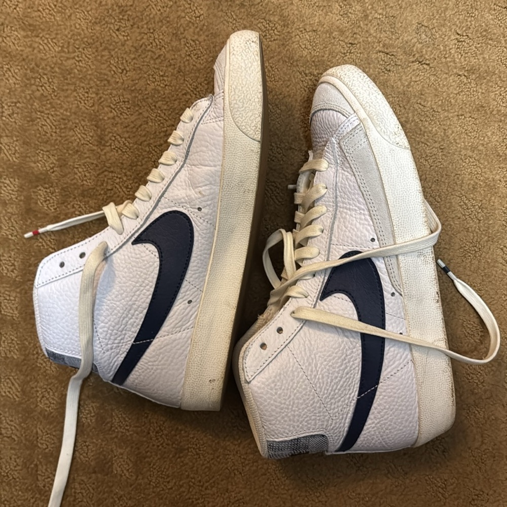 Nike blazer